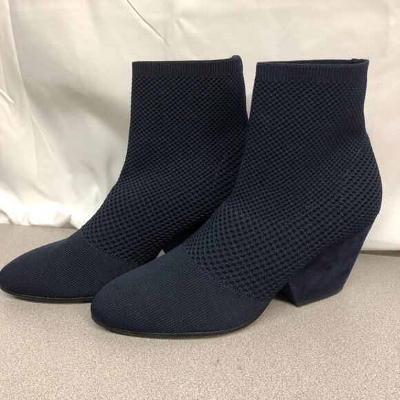 Eileen Fisher Navy Purl Stretch Knit Bootie Ladies Size 10  ** - Picture 2 of 9